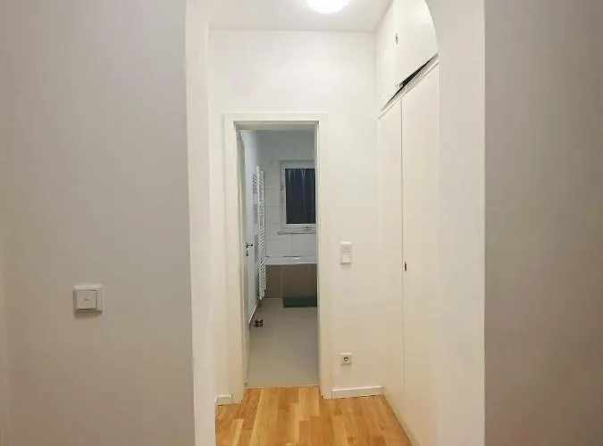 3schlafenzimmer Wasch-spuelmaschi アパート ドゥイスブルグ